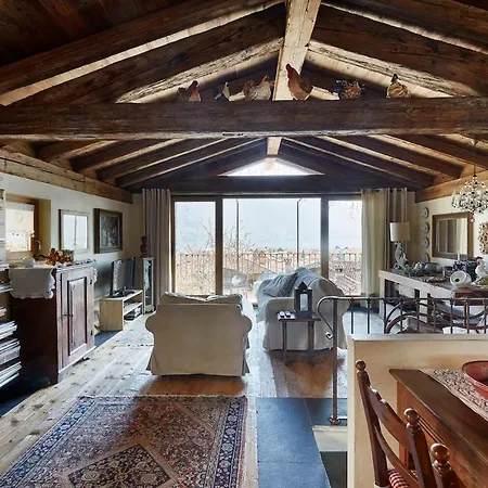 Holiday home Il Vecchio Fienile Dongo