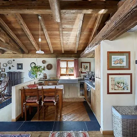 Il Vecchio Fienile Vakantiehuis *